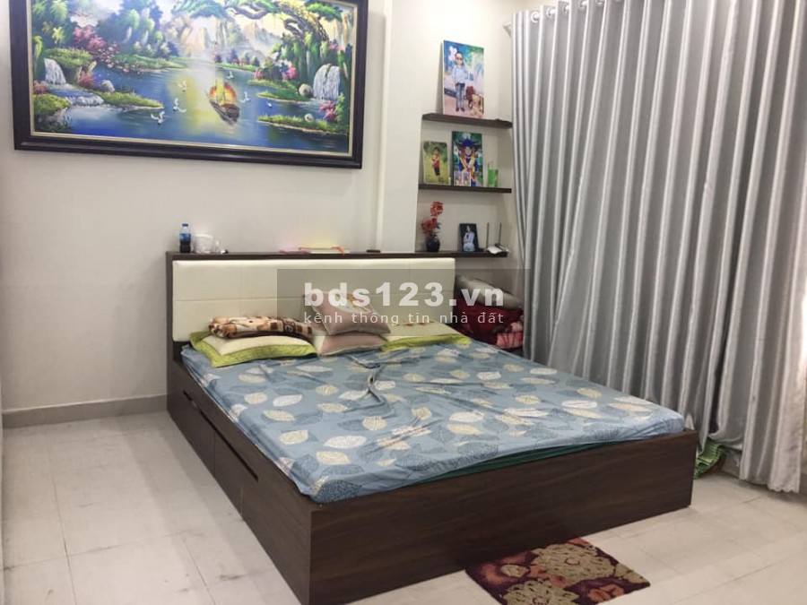 Bán nhà mặt phố Thanh Xuân, lô góc MT 5.4m chỉ 8.6 tỷ.