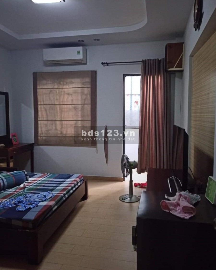 Nhà hiếm Ni Sư Huỳnh Liên, dtsd 36m, 2 mặt tiền hẻm, 2 tỷ 7 giảm còn 2 tỷ 5