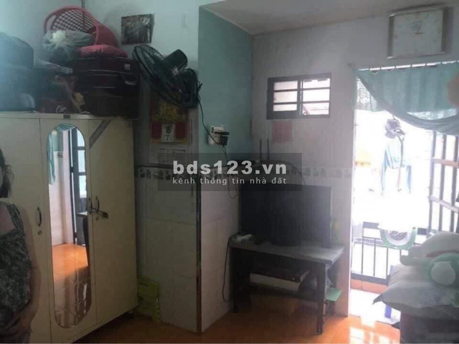 Bán nhà Quận 10 Hẻm ba gác 2 Mặt đường Tô Hiến Thành Phường 15, 2 Tầng, 54M2, 5Tỷ8