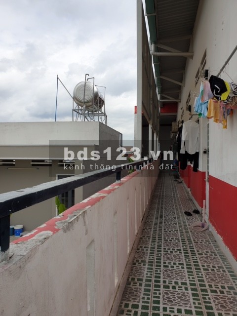Bán nhà riêng có dãy trọ hẻm xe hơi Quận 12 - Cách cầu Phú Long 300m
