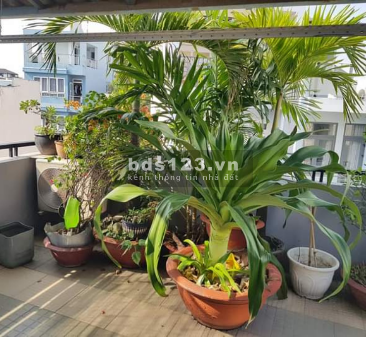 Bán HXH 4 tầng Nguyễn Văn Nghi,P.7, GV 82tr/m2 (108m2 giá 8,5 tỷ)