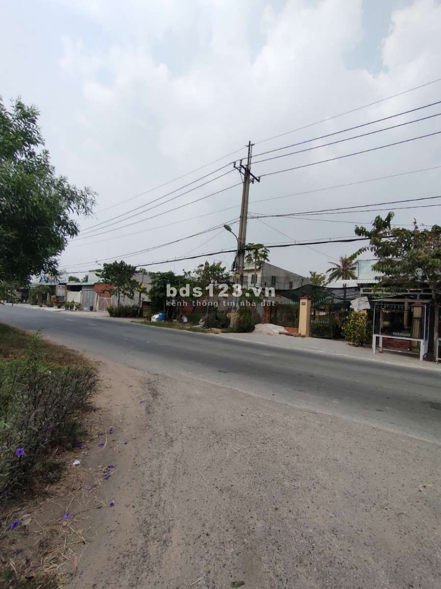 Chính chủ bán gấp lô đất cực đẹp 4500m2 tại xã Trung Lập Thượng Huyện Củ Chi