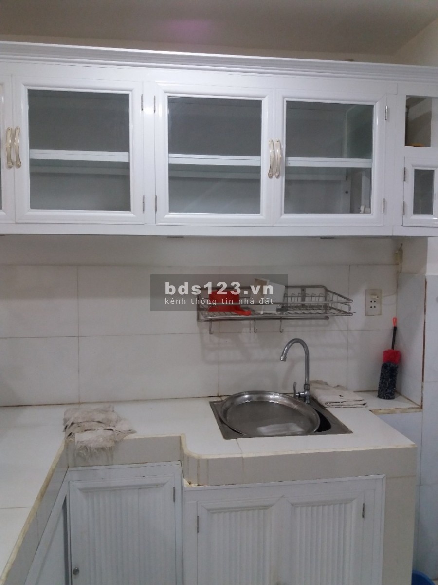 Cho thuê nhà đường Đồng Xoài gần chợ Hoàng Hoa Thám quận Tân Bình