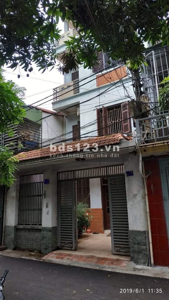 Bán nhà gần mặt đường Nguyễn Trãi 102m2 4 tầng Mặt tiền 6m 10,8 tỷ