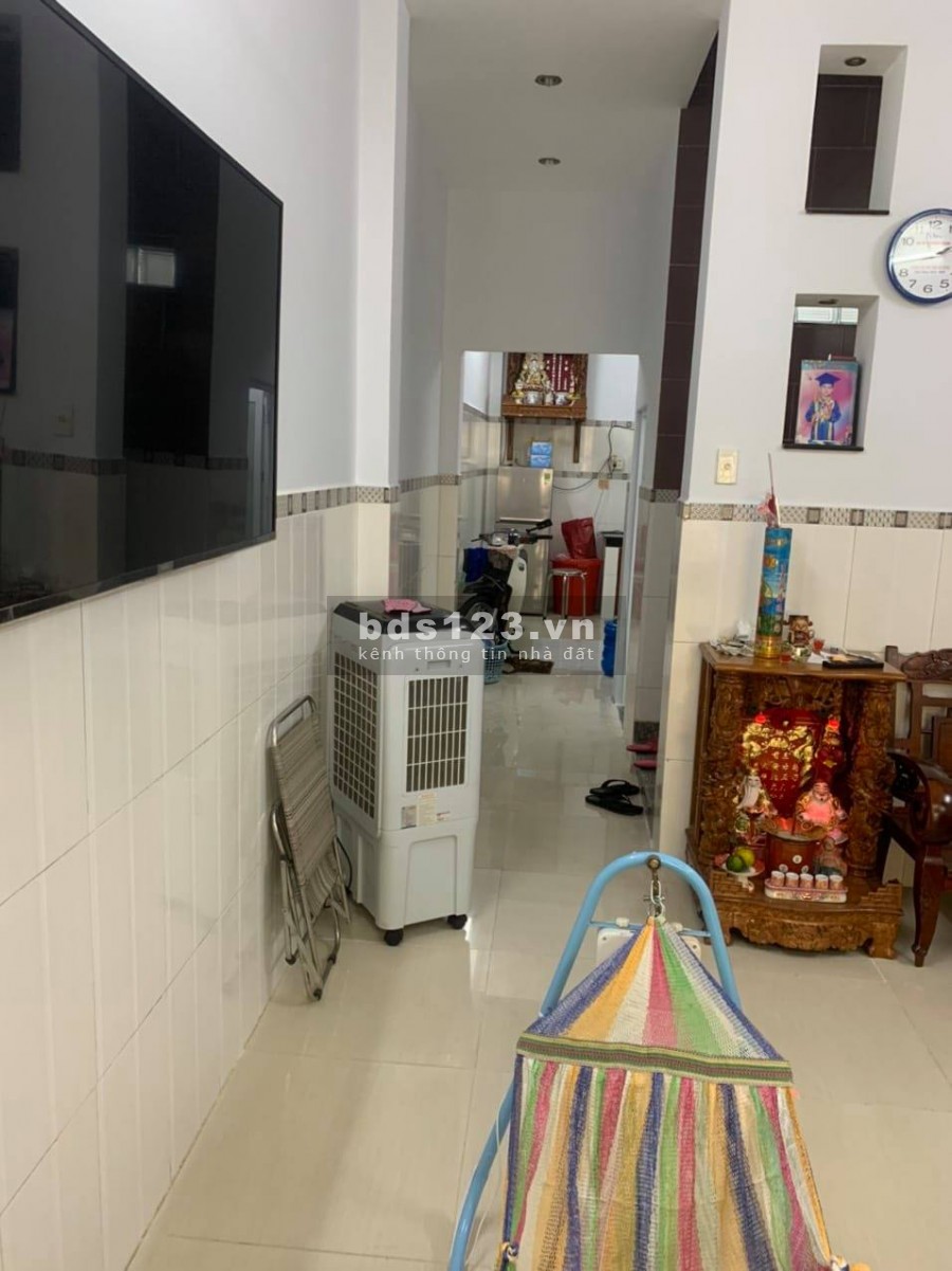 Cần bán nhà hẻm 8m đường Huỳnh Thiện Lộc Tân Phú 4 Tầng 4 PN 66m2 chỉ 7 tỷ 9