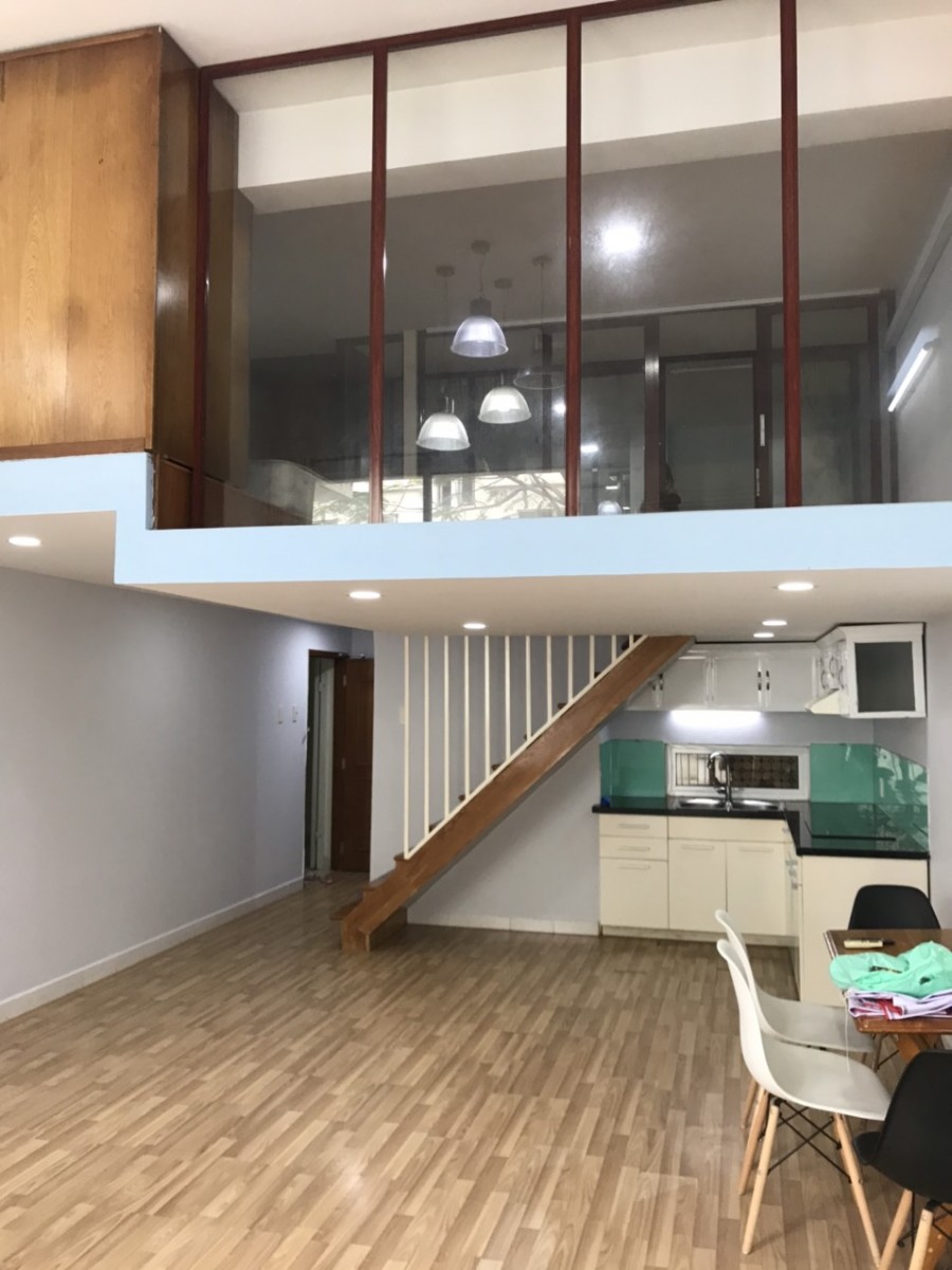 Tôi cần bán căn hộ Hưng vượng 1 DT 84m2 Nguyễn Văn Linh
