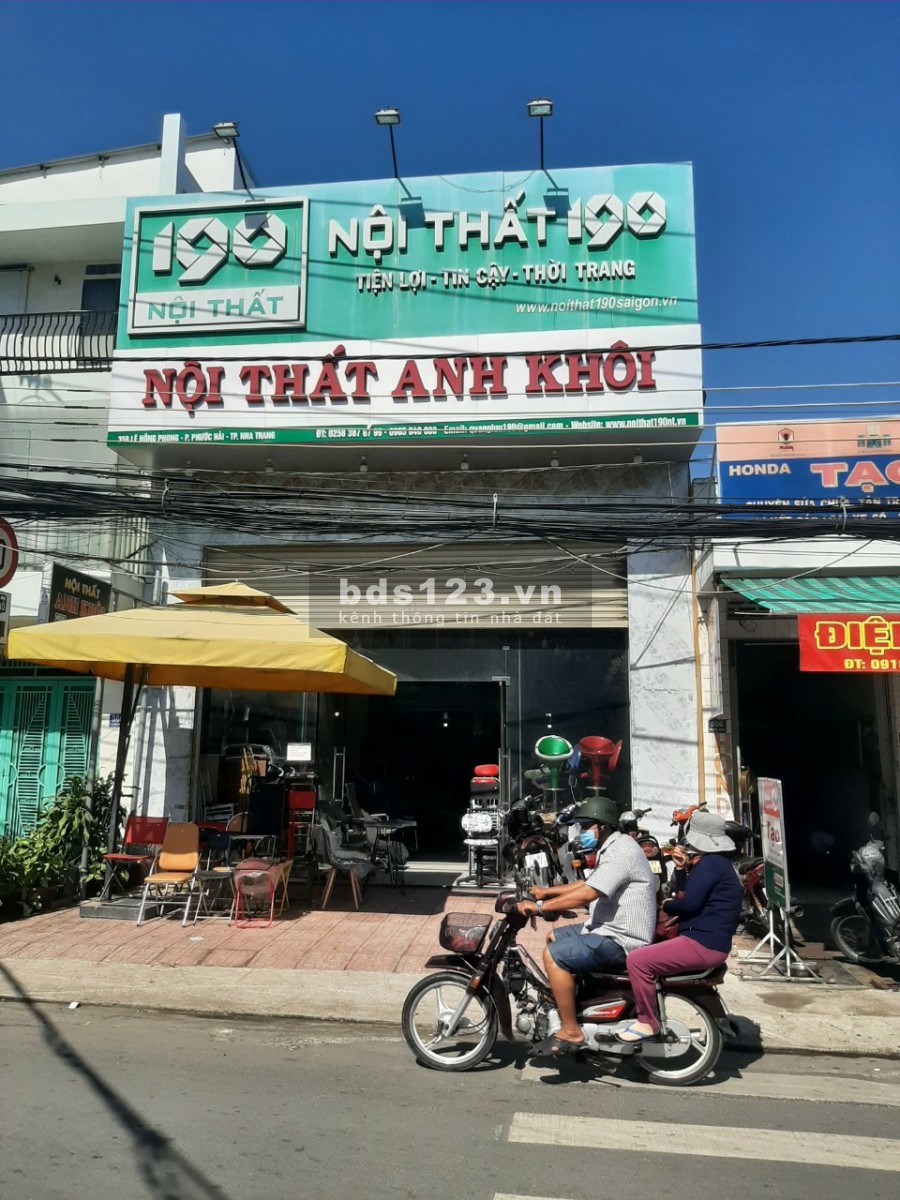 Bán nhà mặt tiền 152 Lê Hồng Phong ngang gần 7m, p. Phước Hải, tp. Nha Trang.