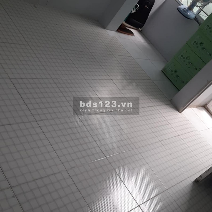 Nhà đẹp chính chủ bán nhanh giá rẻ.gần cầu Nguyễn Văn Cừ