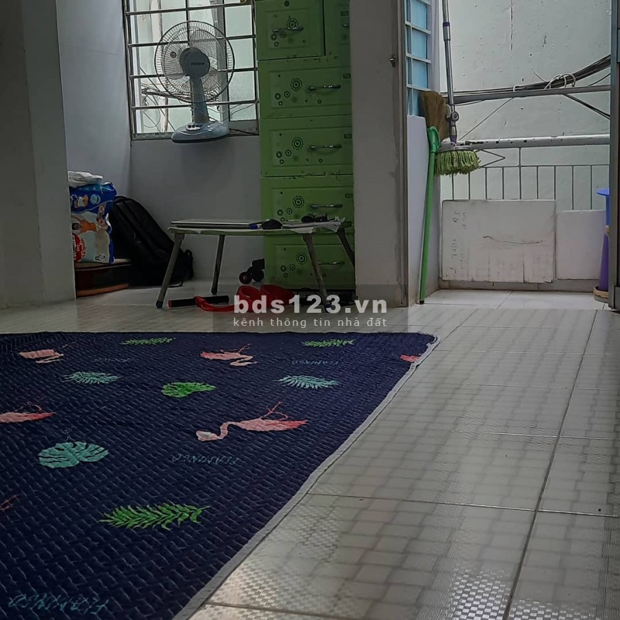 Nhà đẹp chính chủ bán nhanh giá rẻ.gần cầu Nguyễn Văn Cừ