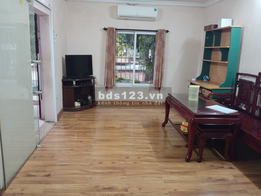 Căn hộ góc tầng 2 tt Vĩnh Hồ, Đống Đa, Hà Nội