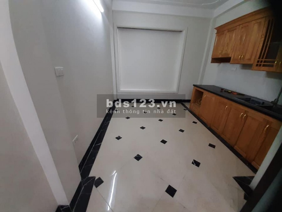 VALY VỀ NHÀ MỚI 4 TẦNG 3 NGỦ NHỈNH 2 TỶ NGÕ BA GÁC