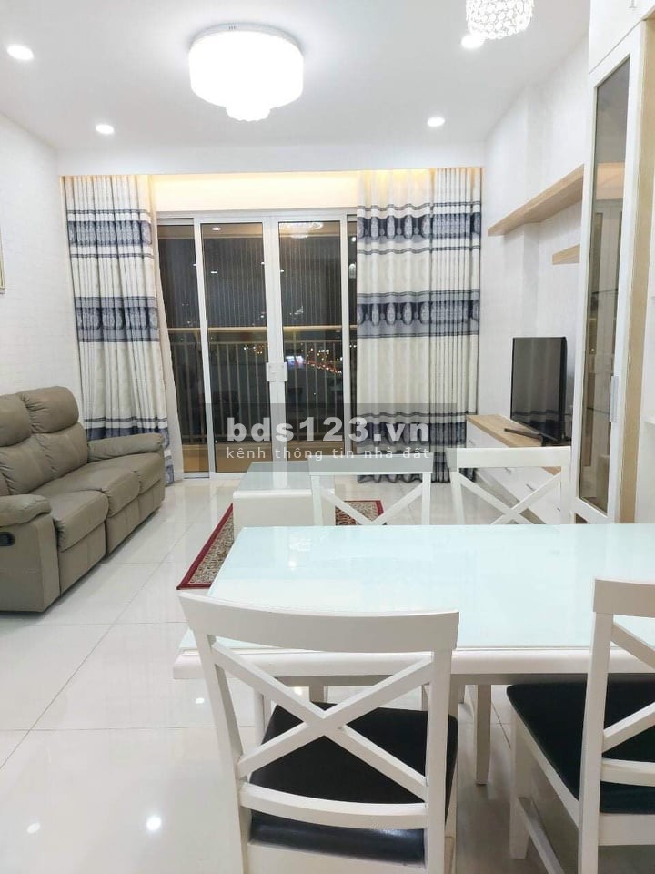 Căn hộ Sunrise City 3 PN, đủ nội thất, view đẹp, giá 19tr/thang