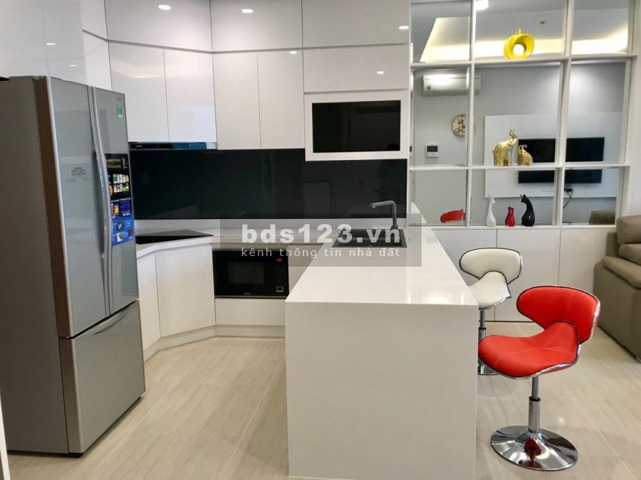 Bán căn Đảo Kim Cương 1 pn dtsd 51m2, nội thất siêu cao cấp view trọng hồ bơi, lh 0938418298