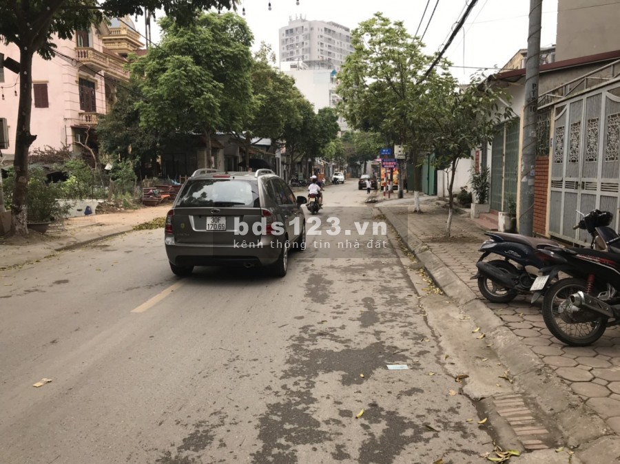 TÂY HỒ, BÁN ĐẤT TẶNG NHÀ, NGÕ 2 Ô TÔ TRÁNH, ĐẦU TƯ ĐỈNH