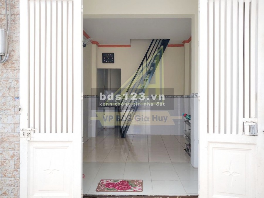 Bán nhà hẻm đường Bình Đông,phường 14, quận 8
