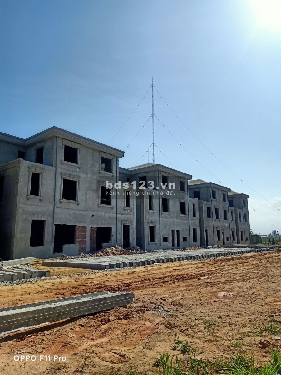 Giai đoạn 3 Chỉ với 4 tỷ 2 Nhận nhà hoàn thiện vào ở kinh doanh ngay
