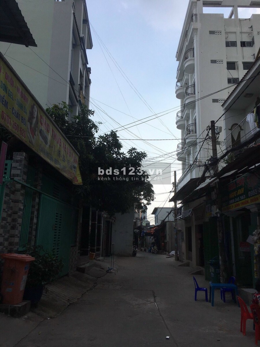 Bán nhà Hẻm xe hơi 458 Huỳnh Tấn Phát,Quận 7 dt 12.5x26m,