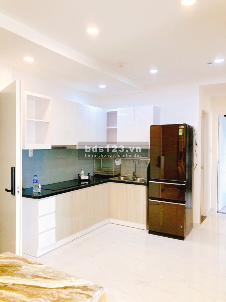 Bán căn hộ Terra Royal Quận 3, căn 2PN/2WC view sân bay, tầng cao giá 6.5 tỷ bao sổ. LH: 0969797916