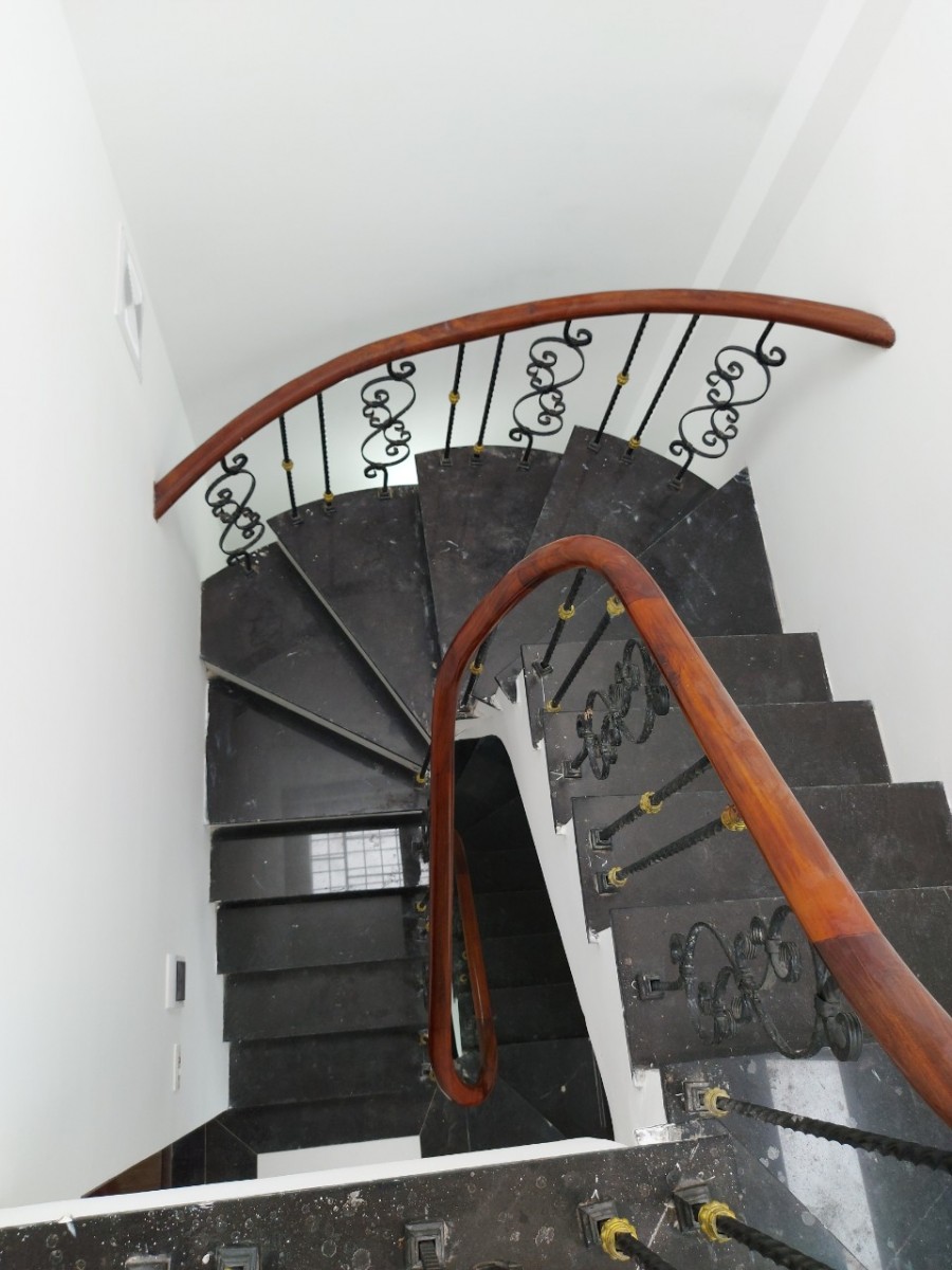 Bán nhà riêng xây mới Tôn Thất Tùng 42m x 5 tầng giá 4.1 tỷ.