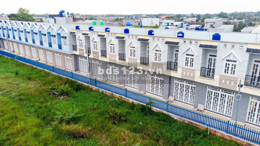 Bán nhà ở chỉ với giá 745 Triệu/ căn tai Thị trấn Đức Hòa, Huyện Đức Hòa, Tỉnh Long An