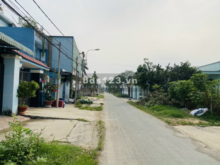Cần Giuộc 98m2 SHR cách ngã ba Tân Kim 500m giá 580 triệu