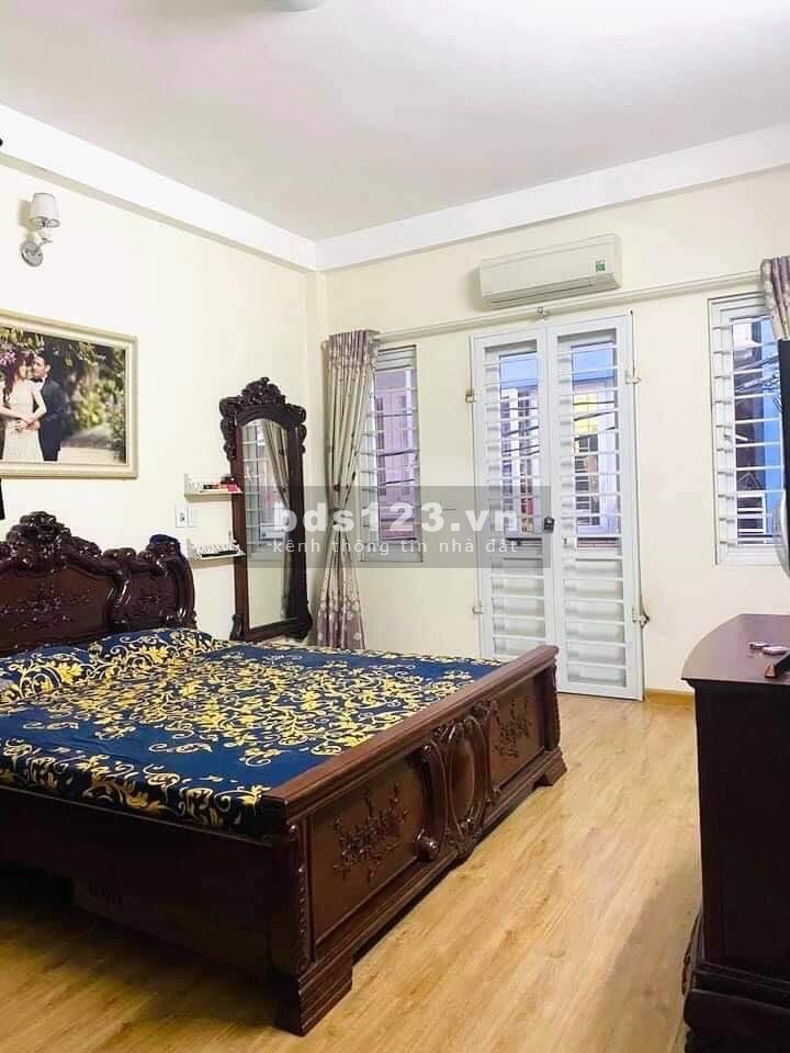 Nhà Bán Gấp 35m Hoàng Liệt Hoàng Mai, giá chỉ 3.2 tỷ