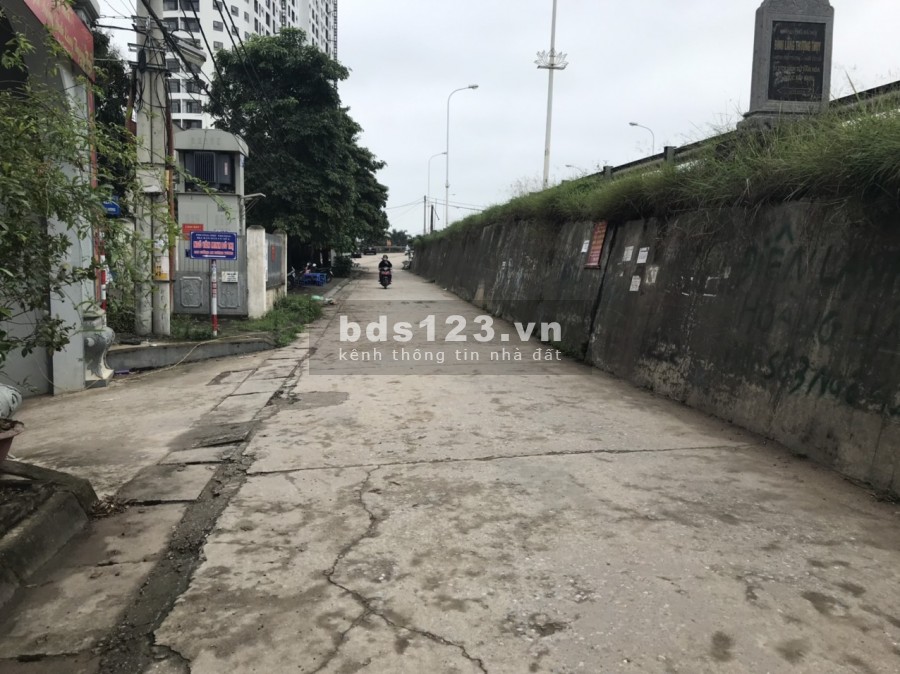 TÂY HỒ, BÁN ĐẤT TẶNG NHÀ, NGÕ 2 Ô TÔ TRÁNH, ĐẦU TƯ ĐỈNH