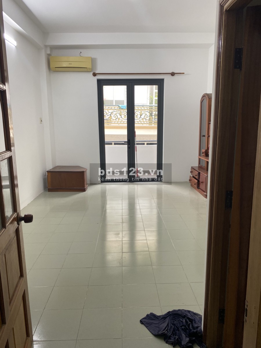HXH mới Nguyễn Cửu Vân 4.5x18m 1T 2L 4Pn, 4Wc, giá 22Tr/th