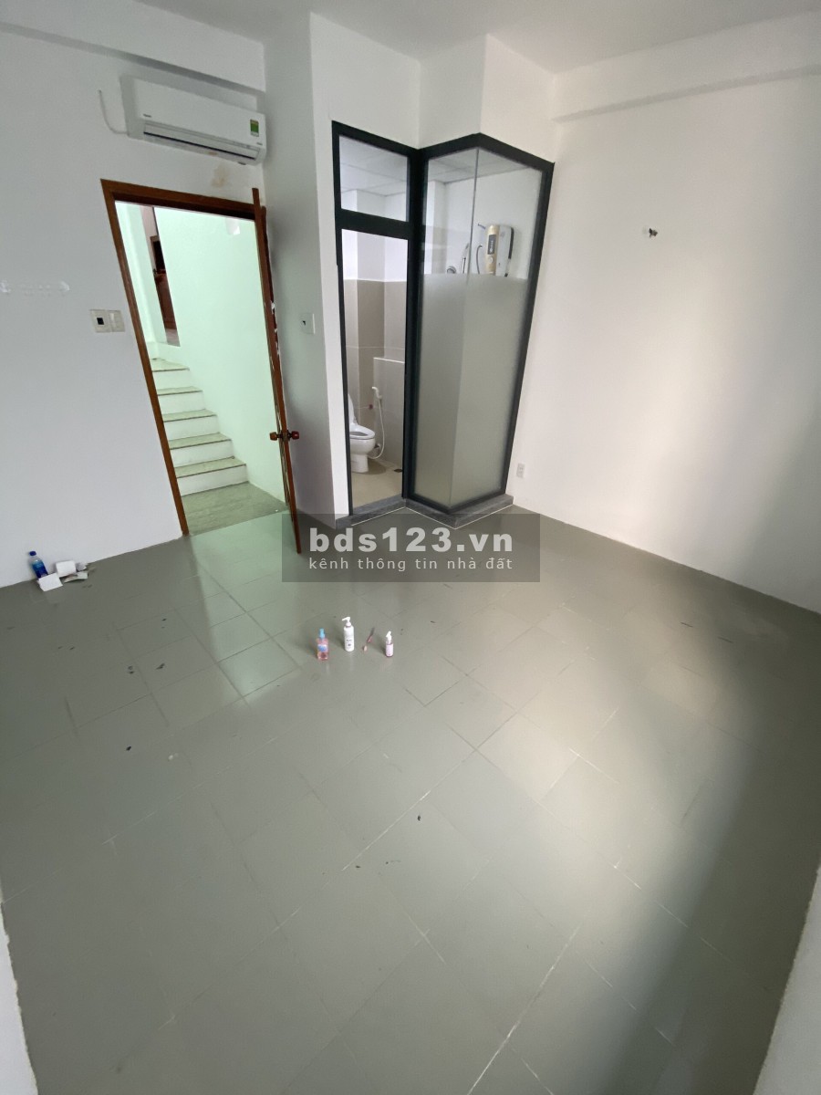HXH mới Nguyễn Cửu Vân 4.5x18m 1T 2L 4Pn, 4Wc, giá 22Tr/th