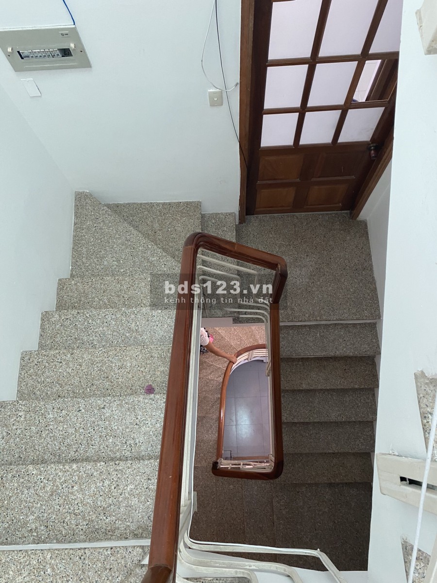 HXH mới Nguyễn Cửu Vân 4.5x18m 1T 2L 4Pn, 4Wc, giá 22Tr/th