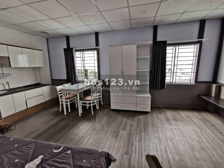 Cho thuê nhà nguyên căn trên đường Quang Trung, Gò Vấp. 5.5x28m trệt 2 lầu có sân thượng tiện kinh doanh cafe, trà sữa