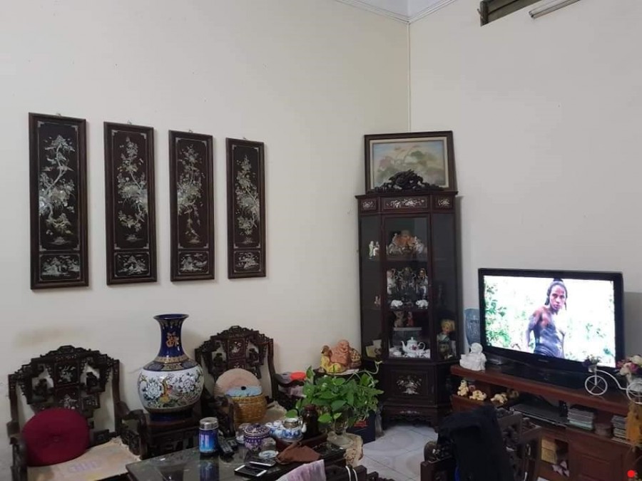 Bán Gấp Nhà Phố Thịnh Quang, 80M2, 3T, Mặt Tiền Khủng, 5.95 Tỷ, ÔTô Tránh.