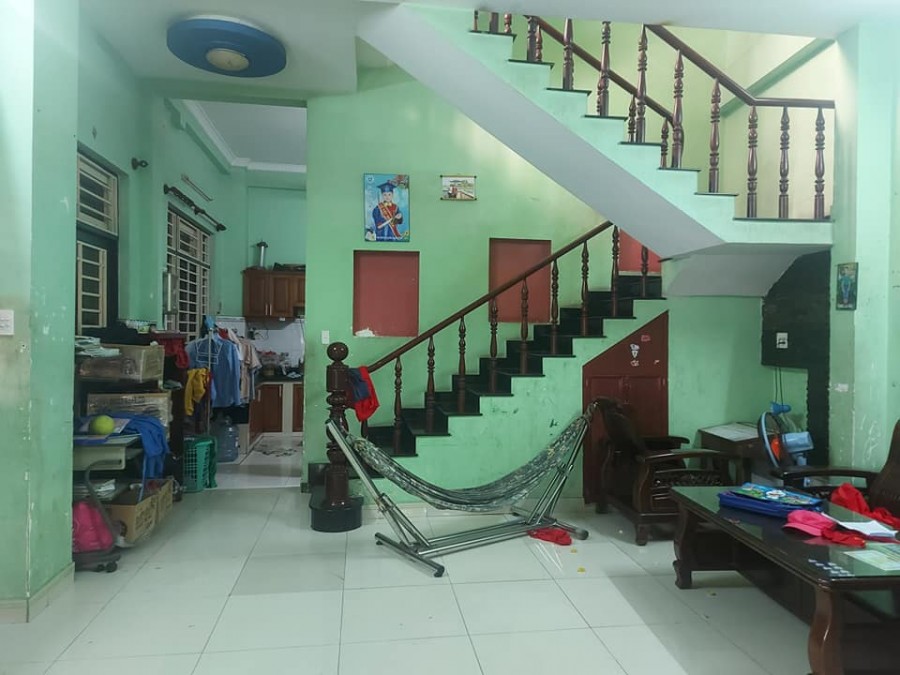 Bán Lô góc Kinh Doanh thu gần 50tr Trong chợ Hạnh Thông Tây 75m2 giá 12 tỷ
