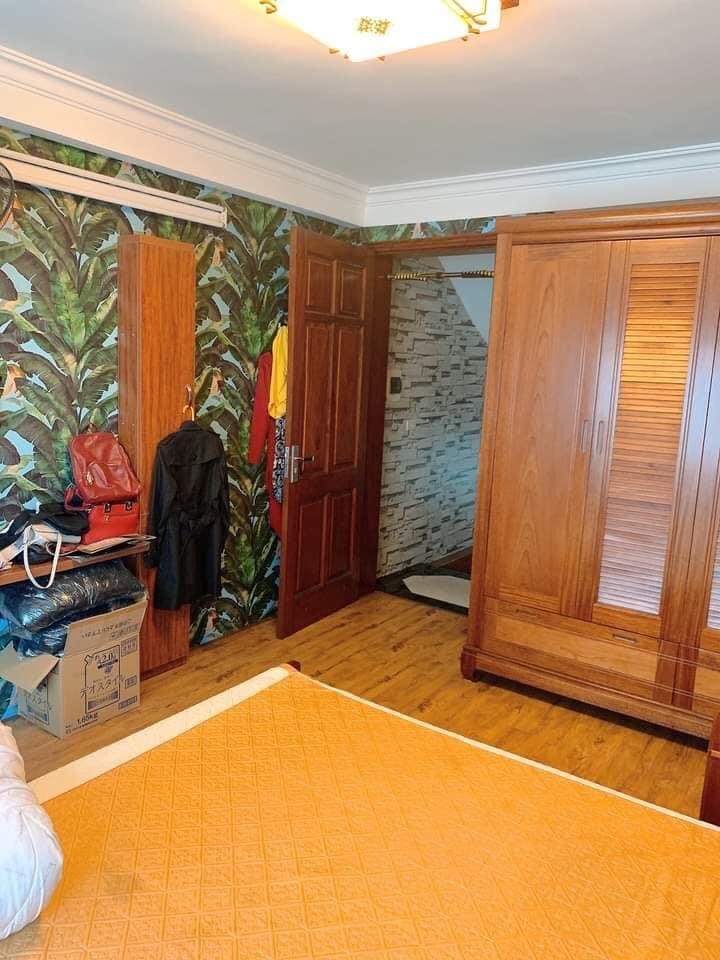 Nhà đẹp Nguyễn Văn Cừ 32m 5t mt3.5m an sinh đỉnh.