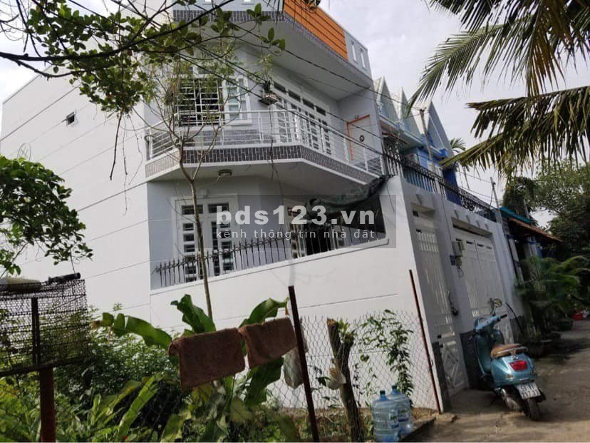 Chính chủ bán nhà Thạnh Lộc, q12, dtsd 160m2, 3.8 tỷ