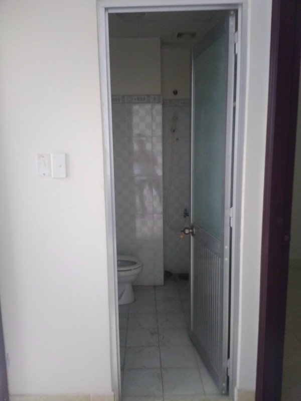 Bán gấp căn hộ 3PN mặt tiền Tân Hòa Đông - Chính chủ