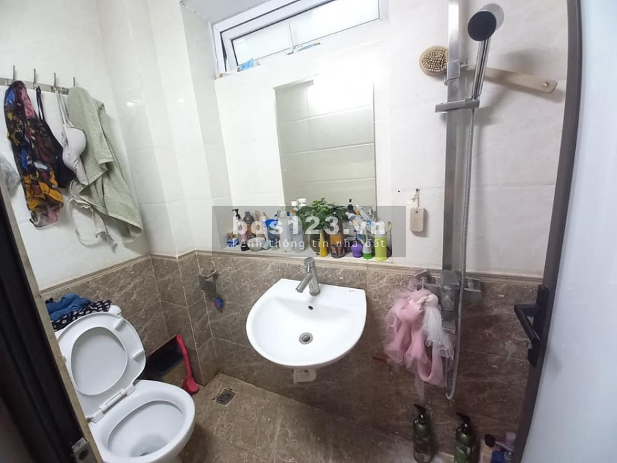 Cần Bán gấp nhà Ngõ 6 Đặng Văn Ngữ, Ô tô đỗ cách 10m, 37m2, giá 3,8tỷ.