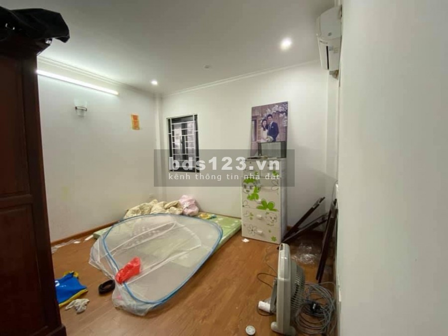 Chính chủ bán Nhà Trung kính x 37m2 chỉ 3,8t
