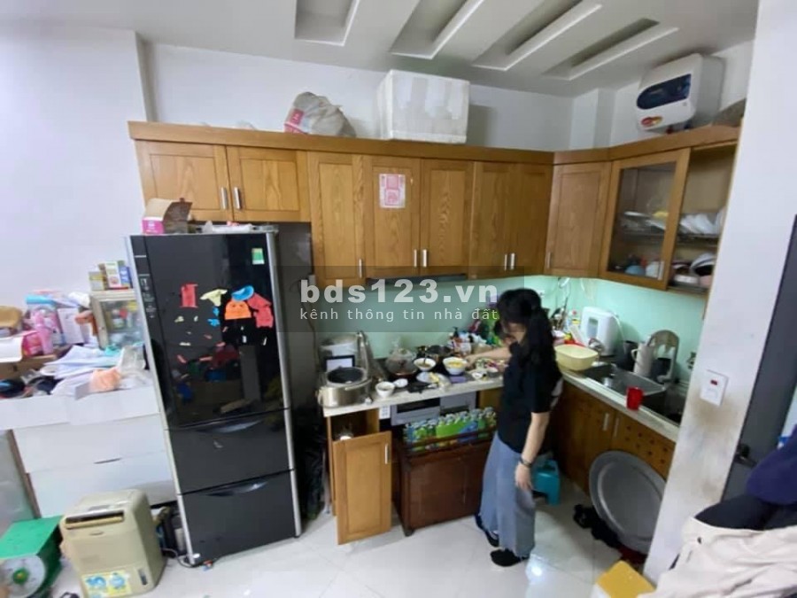 Chính chủ bán Nhà Trung kính x 37m2 chỉ 3,8t
