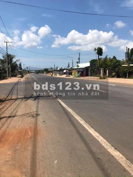 ĐẤT LONG TÂN, ĐẤT ĐỎ. LIỀN KỀ KCN ĐÁ BẠC. SỔ RIÊNG, THỔ CƯ 100M2