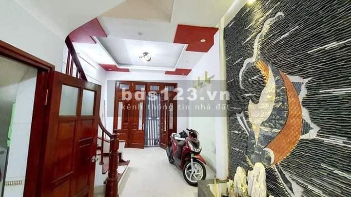 NHÀ ĐƯỜNG LÁNG ĐỐNG ĐA chính chủ cần bán gấp