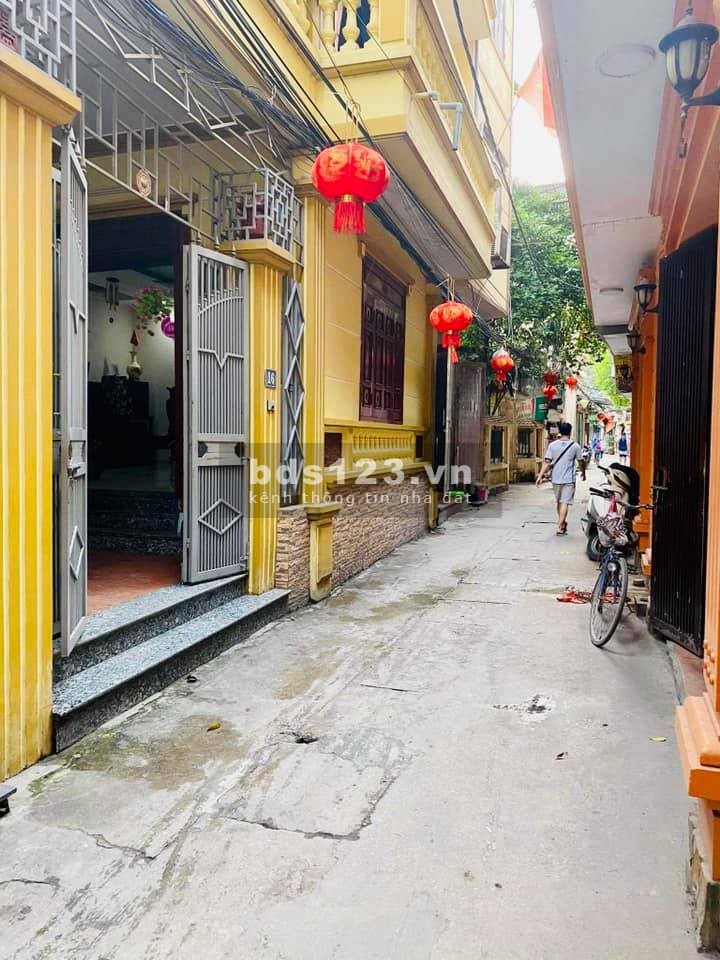 LÔ GÓC 4 TẦNG GIÁ 2,85 TỶ BA MẶT THOÁNG CÁCH 1 NHÀ RA ĐƯỜNG Ô TÔ