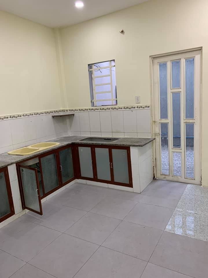 Ông anh, cần bán gấp, nha quận 7 nhà hẻm 1225 đường Huỳnh Tấn Phát