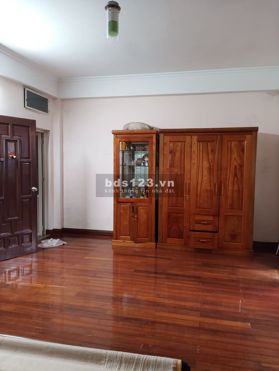Nhà vườn phố Định Công Thượng 111m2 4 tầng MT 6.2m ngõ thông OTO vào nhà giá chỉ 8tỷ hơn