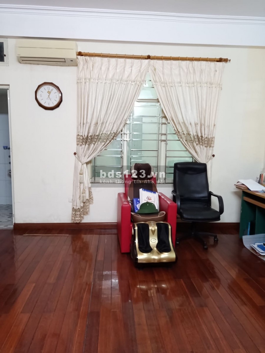 Nhà vườn phố Định Công Thượng 111m2 4 tầng MT 6.2m ngõ thông OTO vào nhà giá chỉ 8tỷ hơn