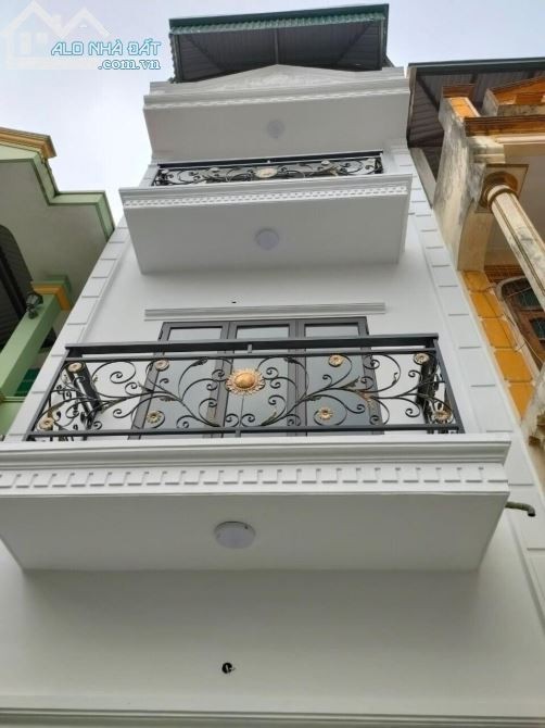 BÁN NHÀ HOÀNG ĐẠO THÀNH LÔ GÓC Ô TÔ KINH DOANH 60M giá chỉ 6,35 tỉ