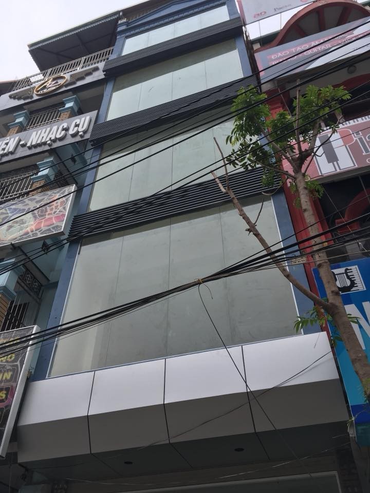 Bán nhà 145m2 mặt phố Thái Hà Đống Đa Hà Nội cho thuê 140 triêu 70 tỷ.