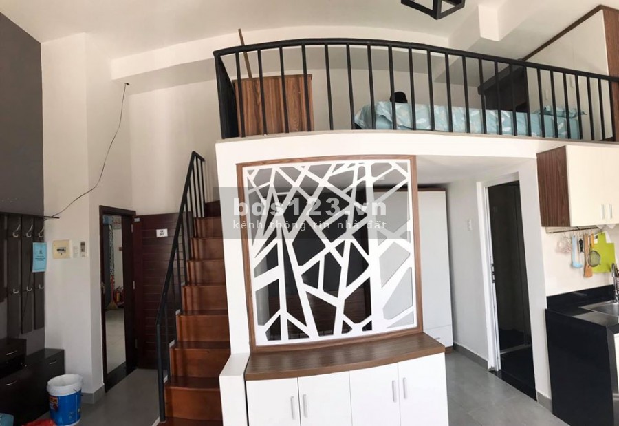 Cho thuê căn hộ chung cư an ninh quận 7, rộng 50m2, 2 chỗ ngủ có ban công, view đẹp, thoáng mát