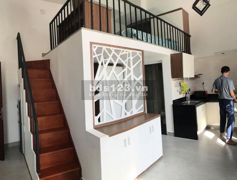 Cho thuê căn hộ chung cư an ninh quận 7, rộng 50m2, 2 chỗ ngủ có ban công, view đẹp, thoáng mát