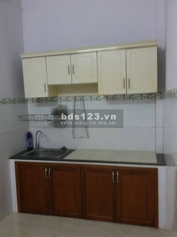 Chính chủ bán gấp nhà 1 lầu, ngay nhà thờ ngã tư Gò Mây, Quận Bình Tân